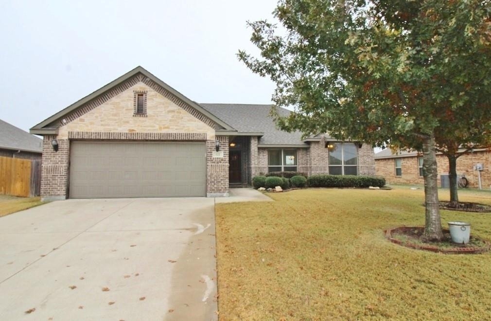 122 Sierra Drive - Photo 0