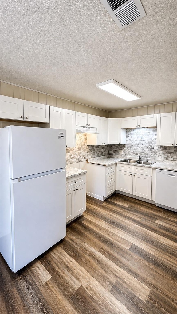 3422 State Street - Photo 3