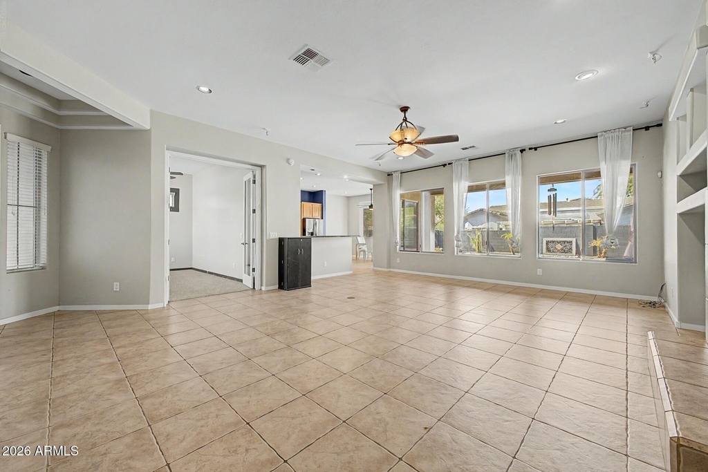 1902 E Desert Lane - Photo 12