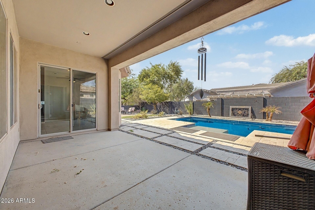 1902 E Desert Lane - Photo 34