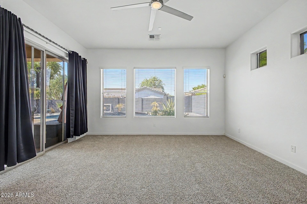 1902 E Desert Lane - Photo 21