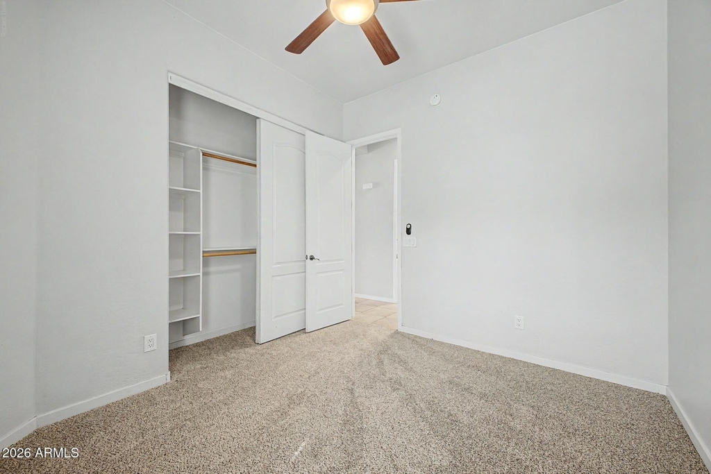 1902 E Desert Lane - Photo 27