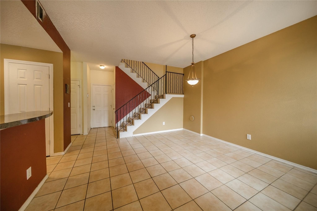 3325 Devonshire Drive - Photo 6