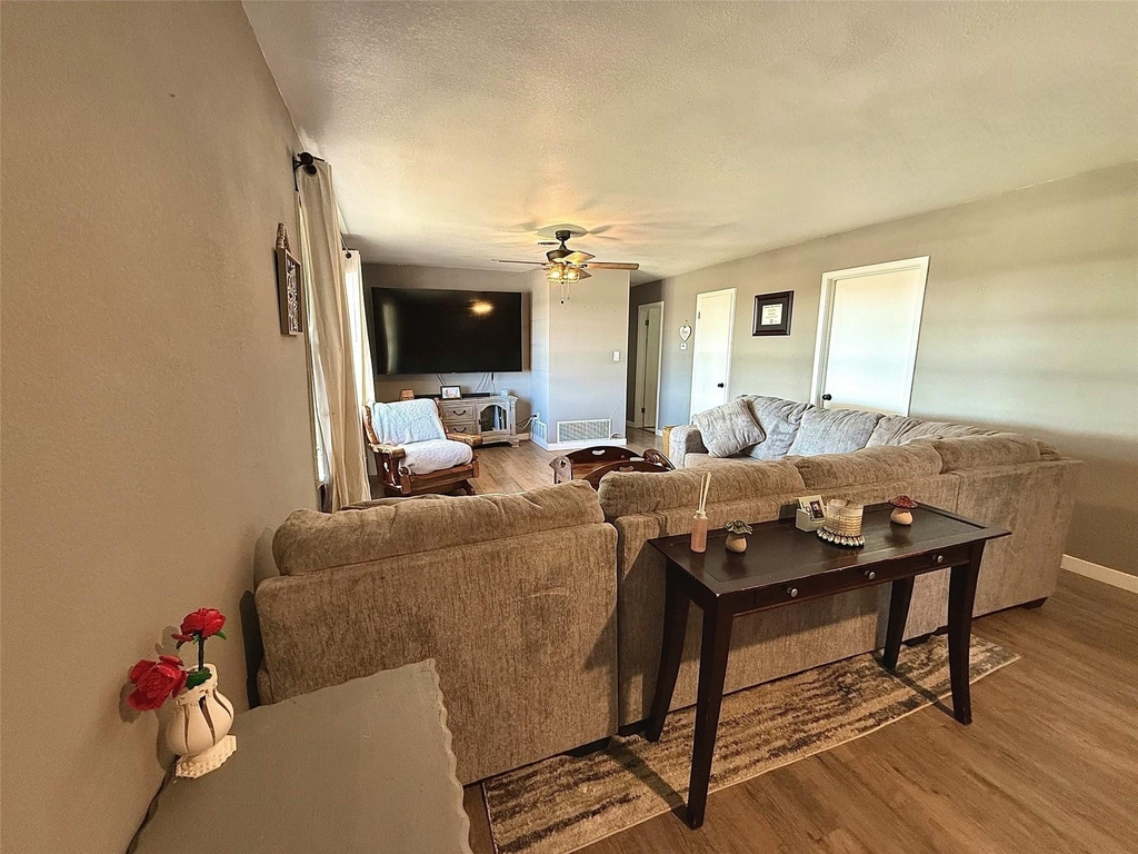 200 Arden Street - Photo 3