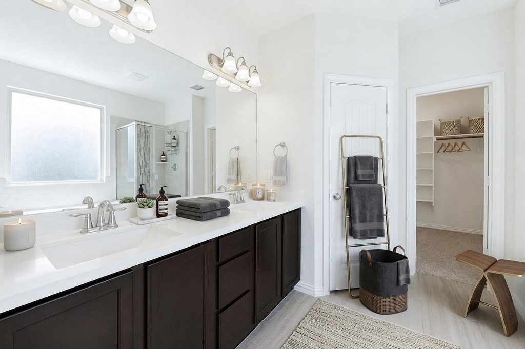 817 Black Hawk Drive - Photo 10