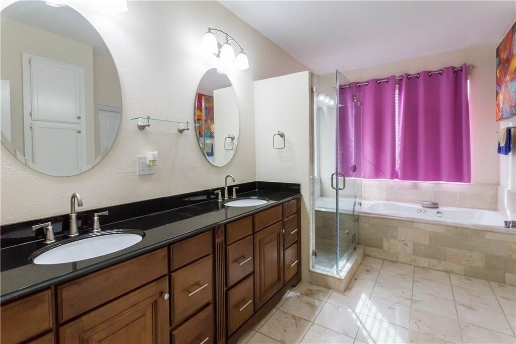 6103 Crystalwood Court - Photo 10