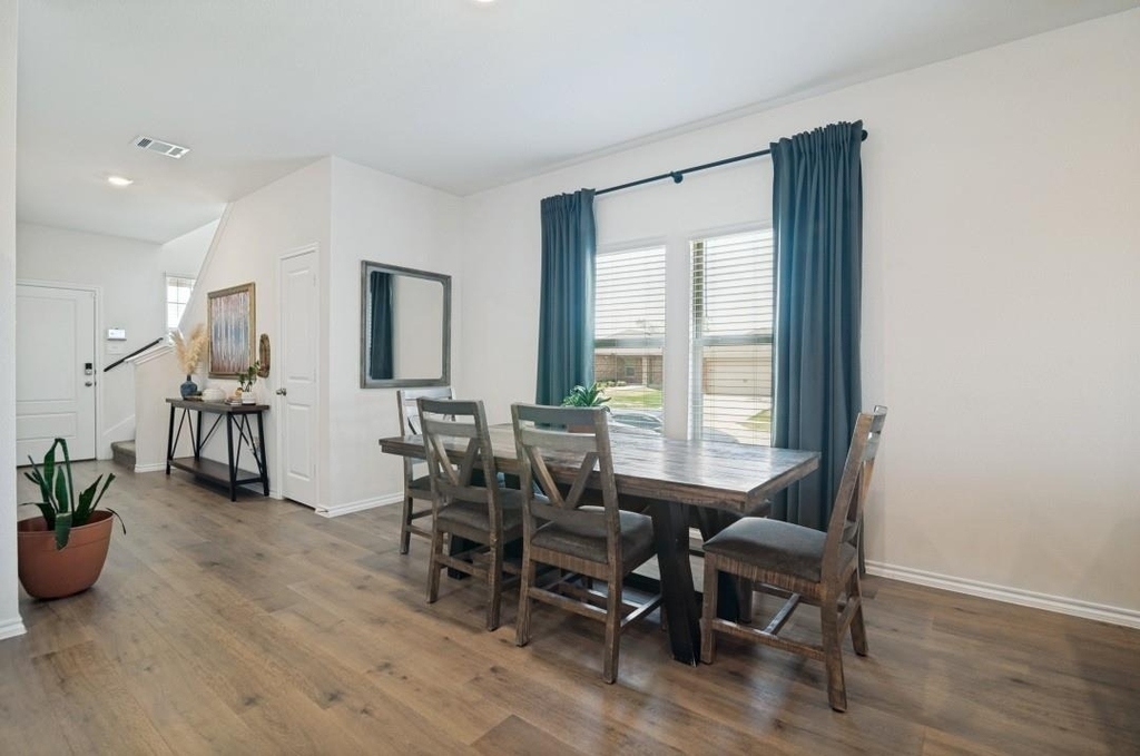 801 Sunrise Lane - Photo 4