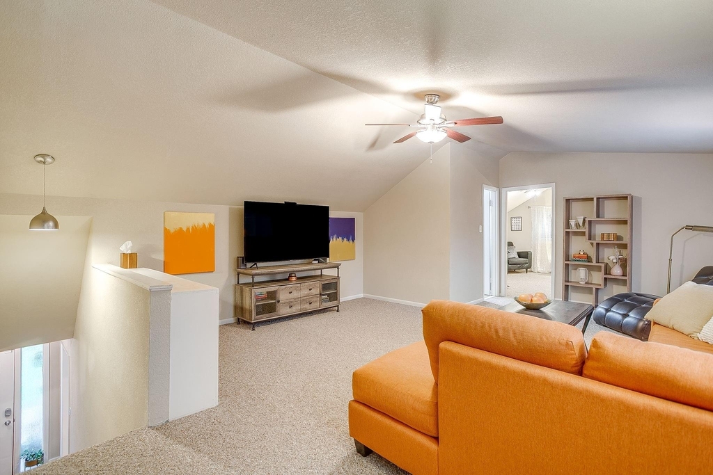5248 Greene Avenue - Photo 30