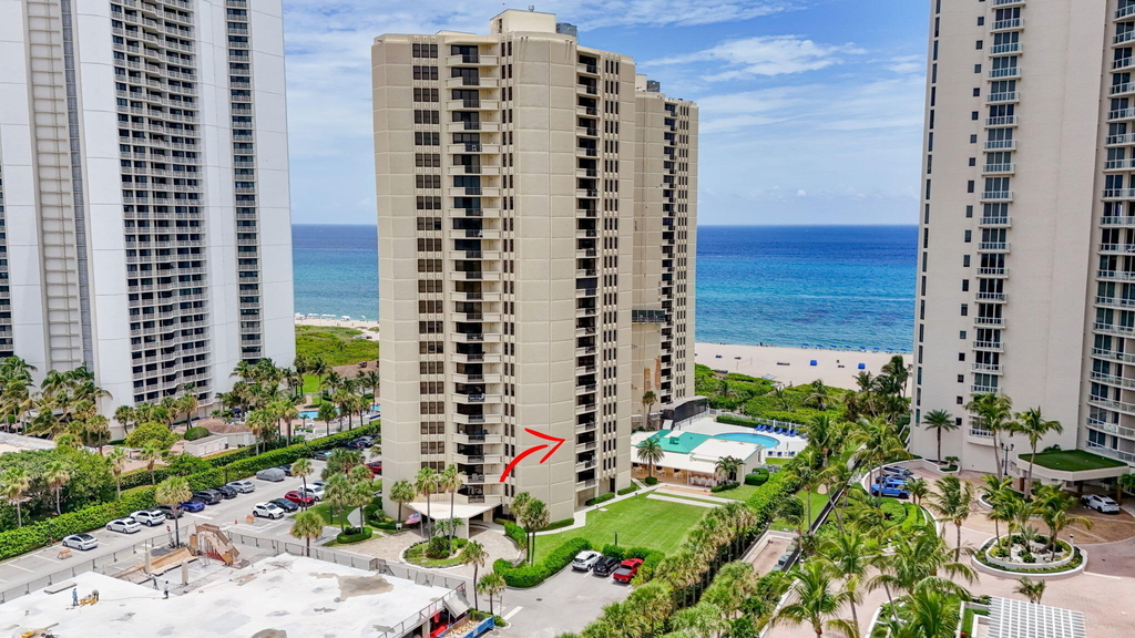 2800 N Ocean Drive - Photo 1
