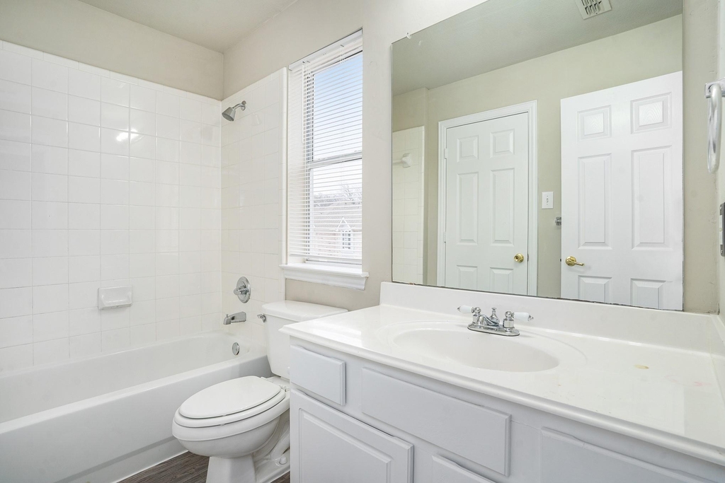 5201 Arrowhead Way - Photo 19