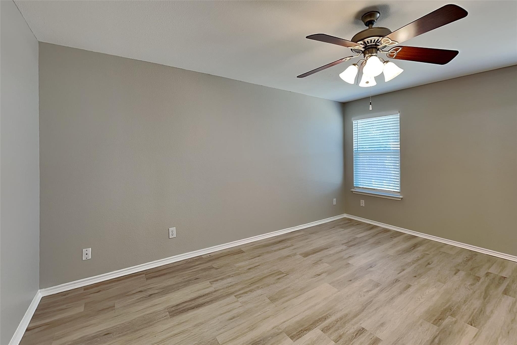 13717 Canyon Ranch Road - Photo 8
