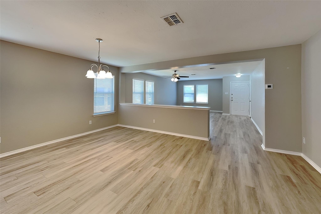 13717 Canyon Ranch Road - Photo 7