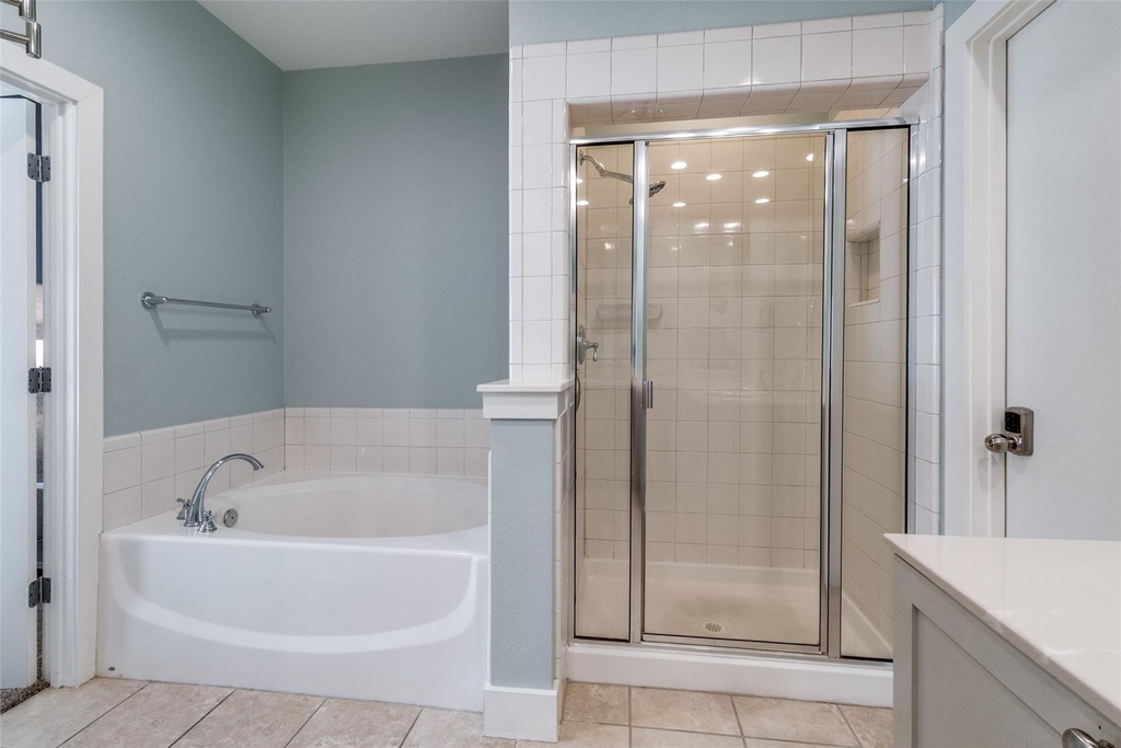 4830 Cedar Springs Road - Photo 7