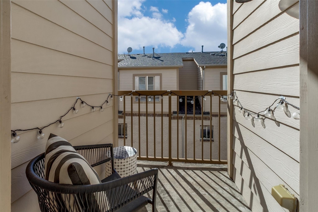 4830 Cedar Springs Road - Photo 11