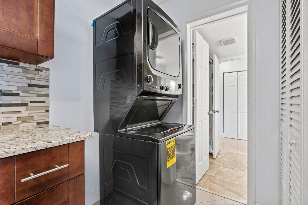 204 Foxtail Drive - Photo 11