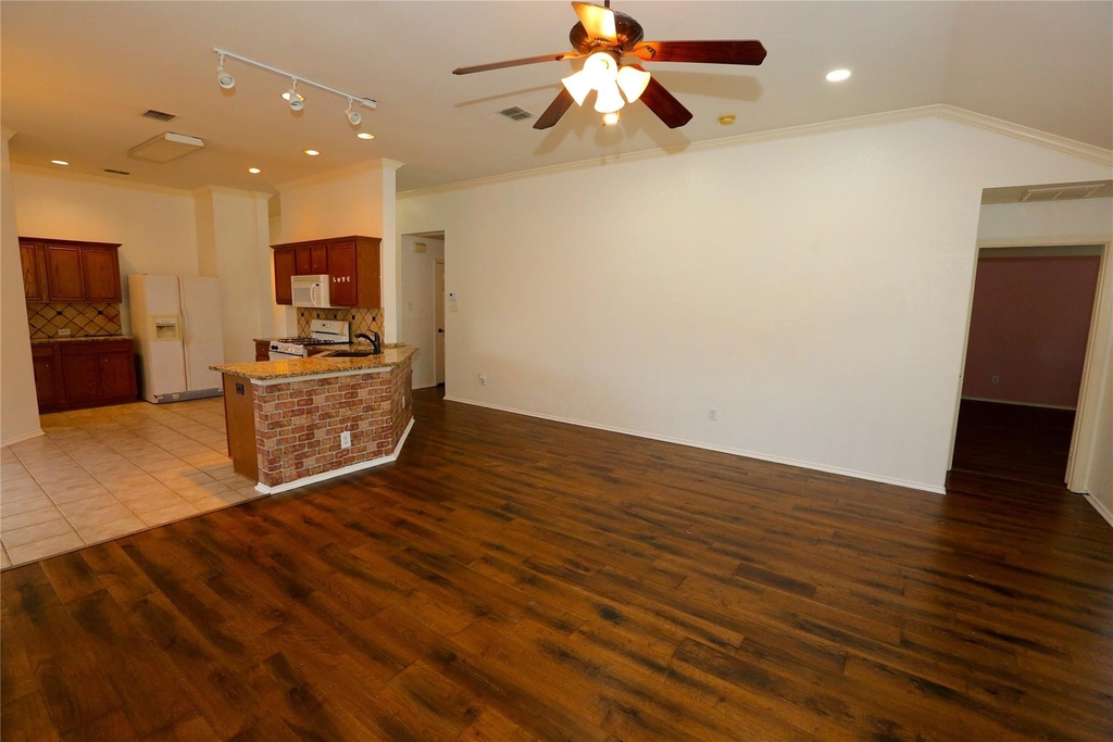 10433 E Lake Terrace - Photo 19
