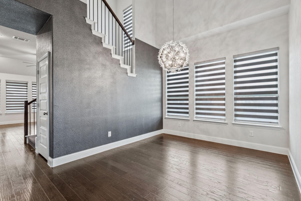 906 Overton Avenue - Photo 8