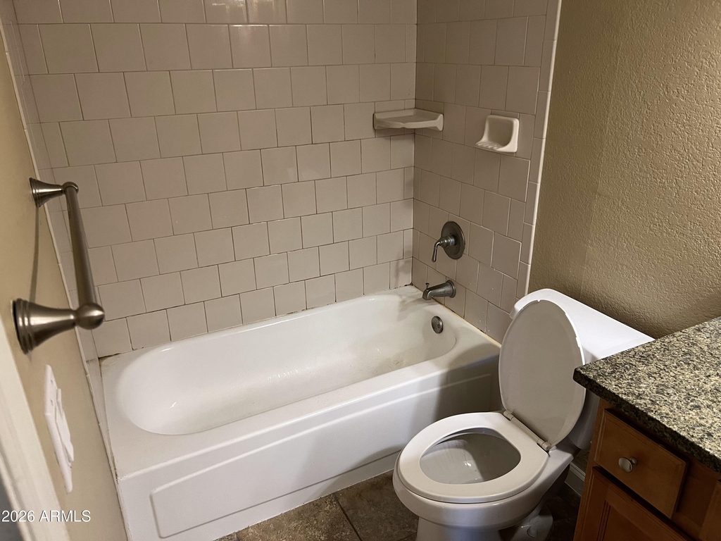 200 E Southern Avenue - Photo 9