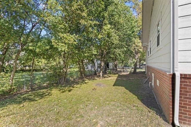 904 S Gribble Street - Photo 3