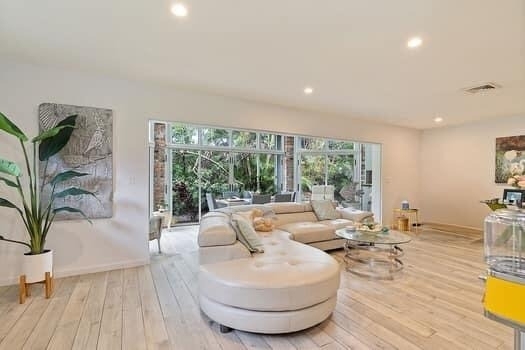 415 Pine Tree Court - Photo 7