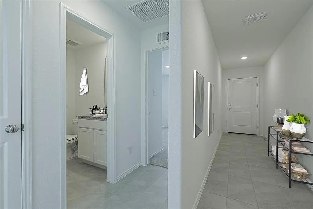 1900 Hughes Street - Photo 2