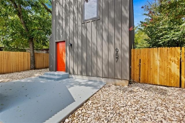957 Woods Avenue - Photo 1