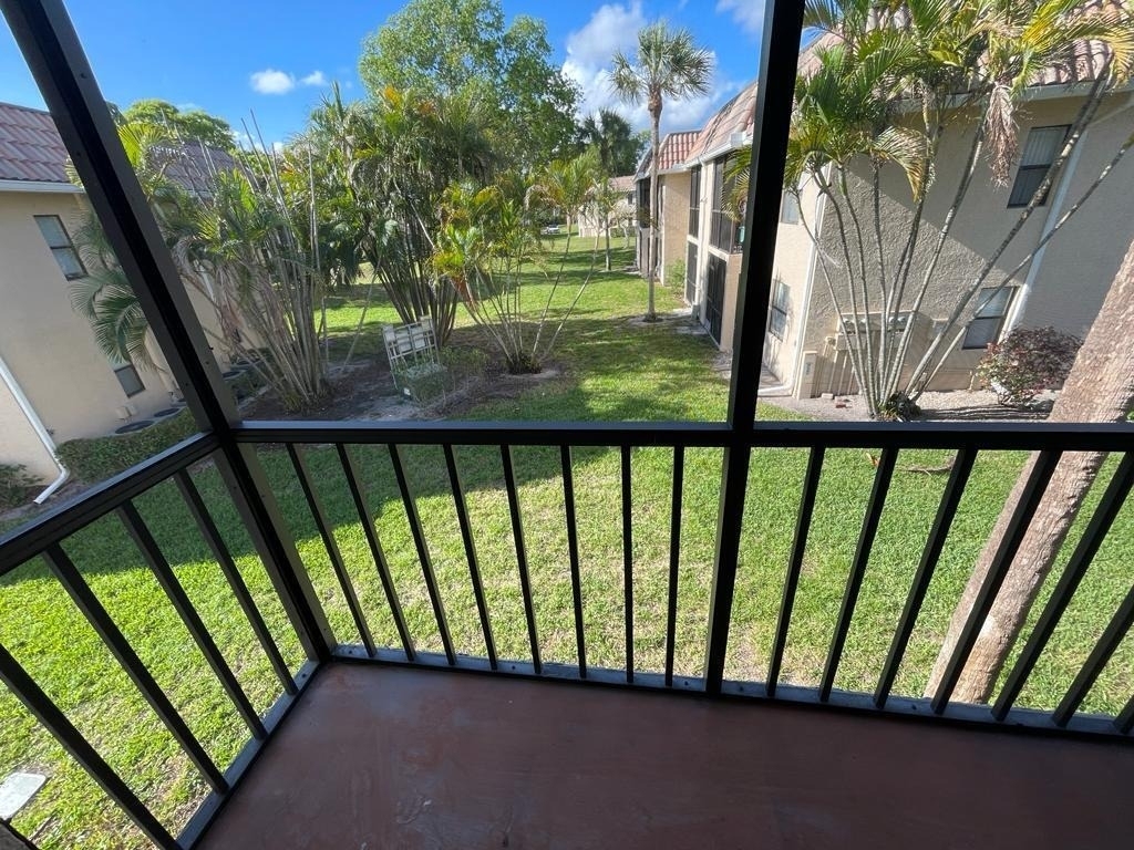 6844 Palmetto Circle S - Photo 2