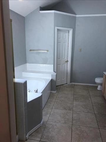 550 Village Green Drive - Photo 3
