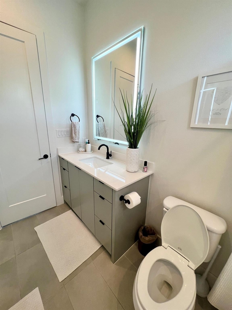 2407 Crossman Avenue - Photo 20