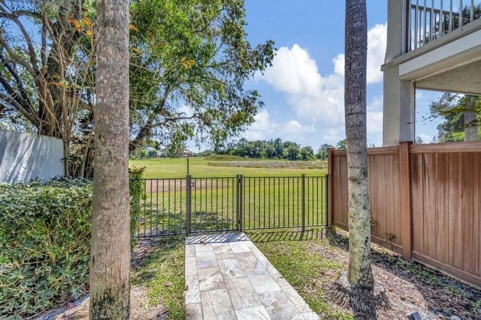 11839 Pebblewood Drive - Photo 52