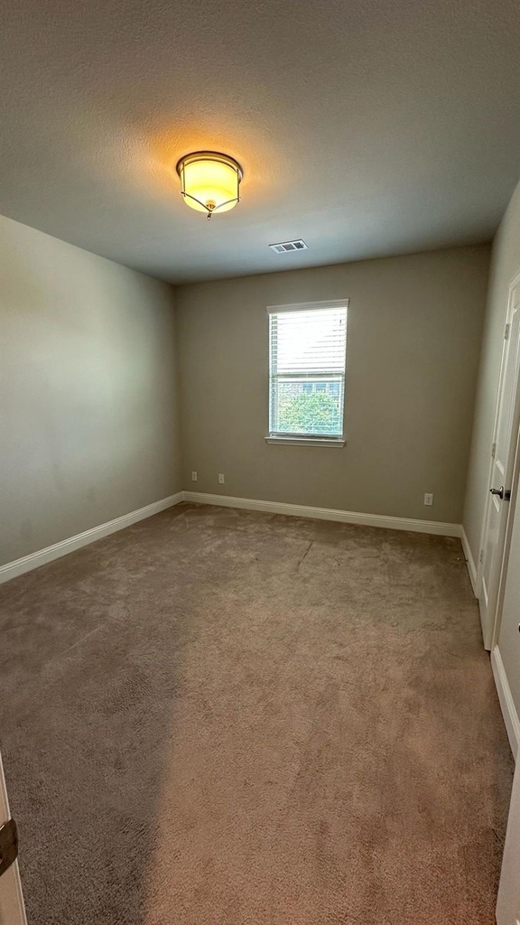 8533 Pine Valley Drive - Photo 23