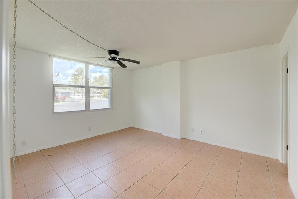 113 Royal Park Drive - Photo 12