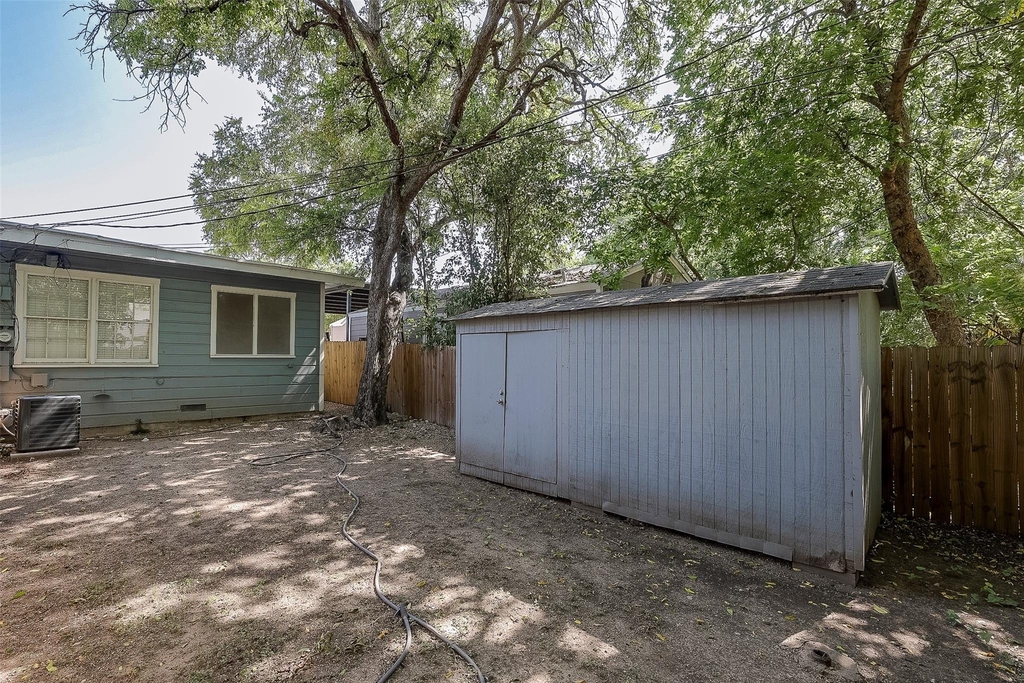 3931 Dexter Avenue - Photo 12