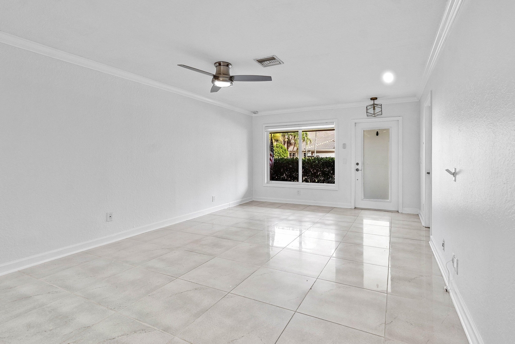 231 Sw 6th Street - Photo 9
