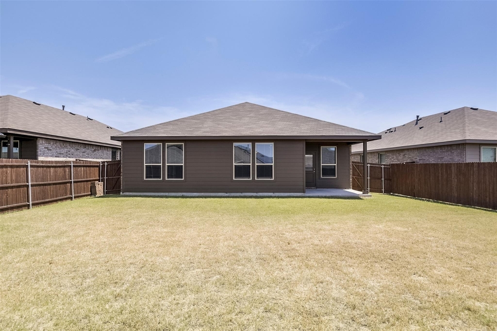 8620 High Hill Drive - Photo 15