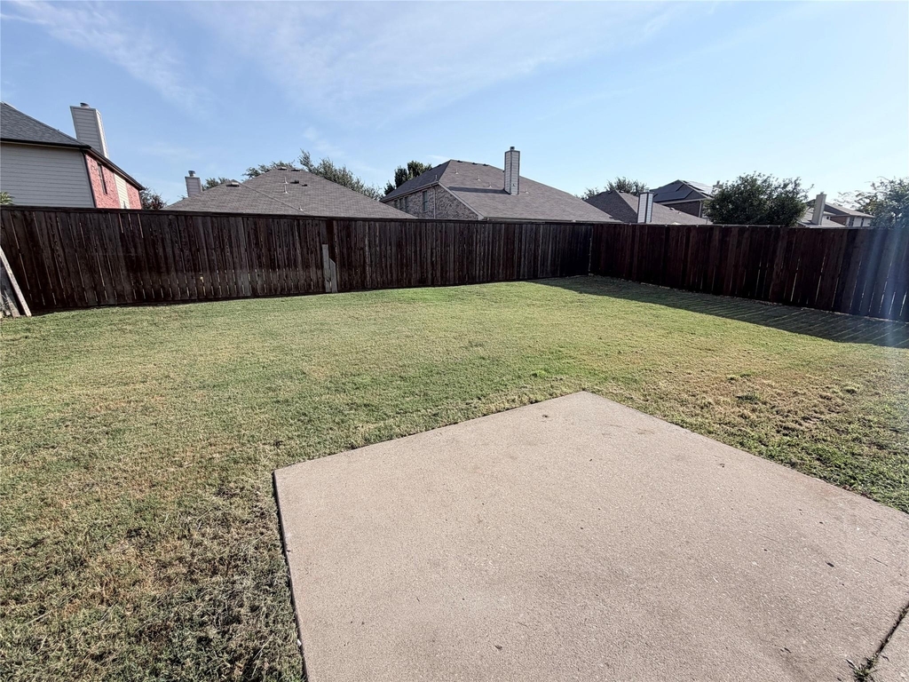 3200 Nandina Street - Photo 15