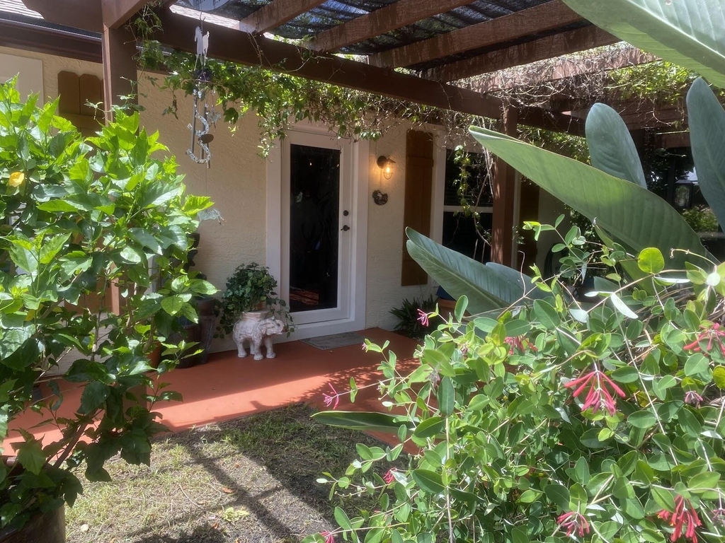 17354 68th Street N - Photo 4
