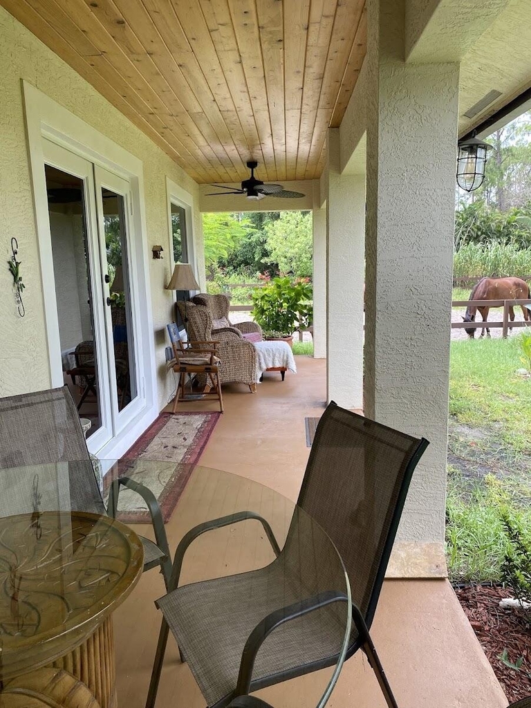 17354 68th Street N - Photo 3