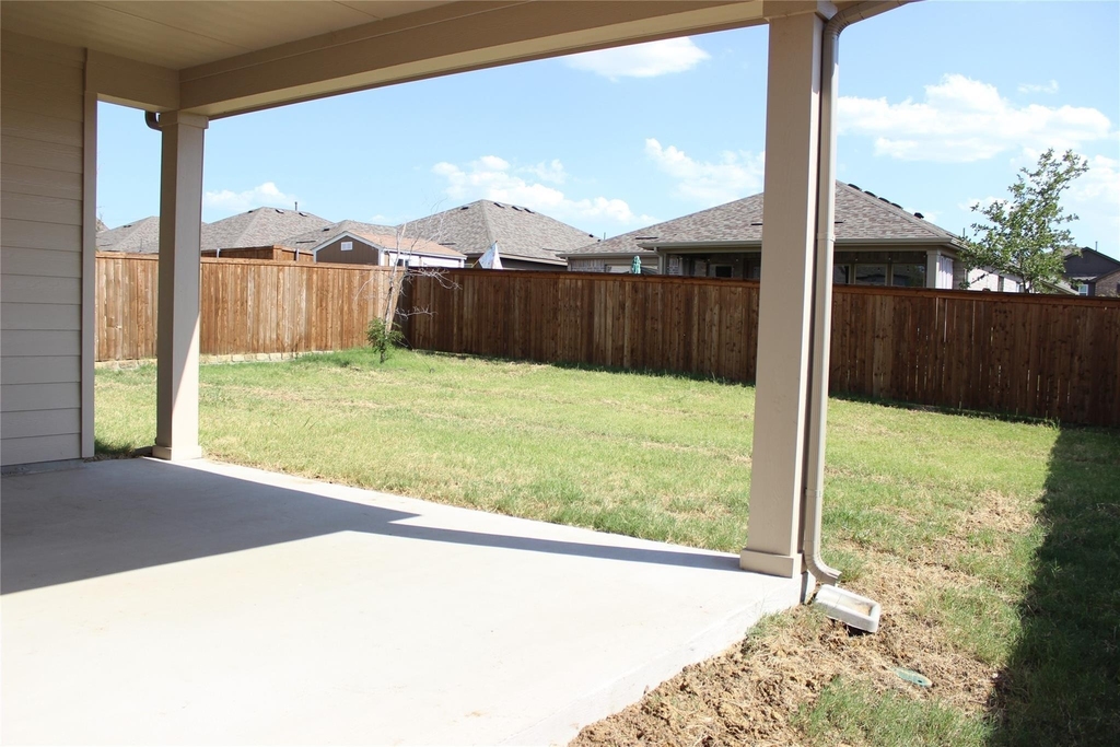 1012 West Drive - Photo 19