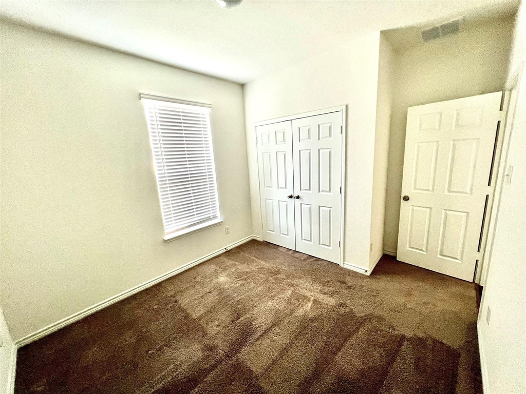 1012 West Drive - Photo 15