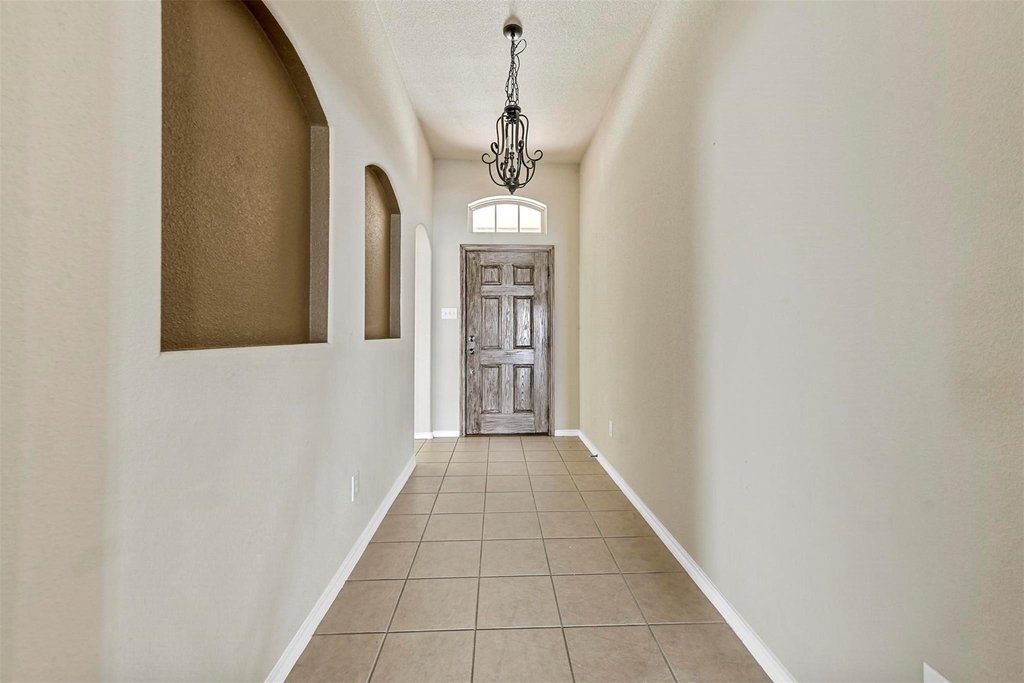 5533 Grenada Drive - Photo 6