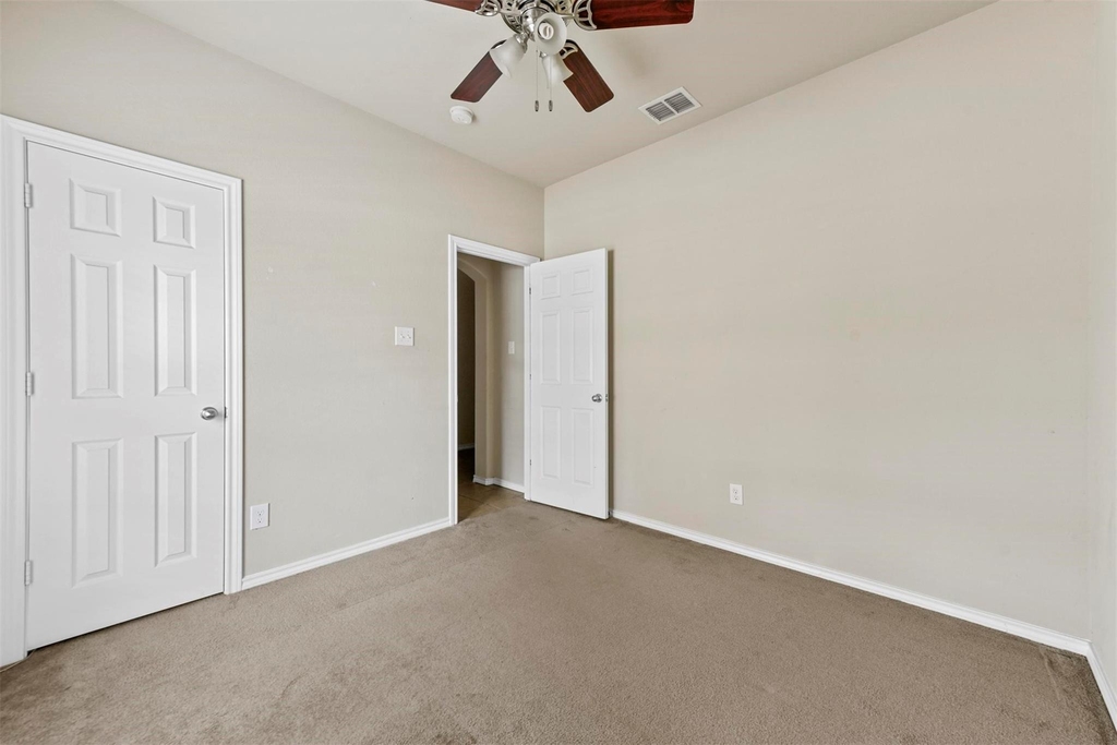 5533 Grenada Drive - Photo 17
