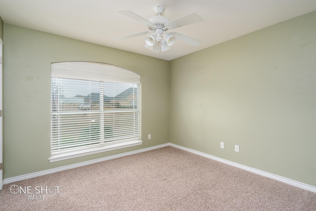 210 Ruger Street - Photo 18