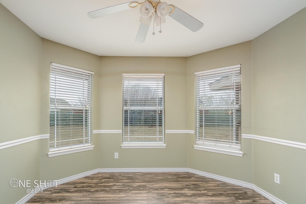 210 Ruger Street - Photo 9