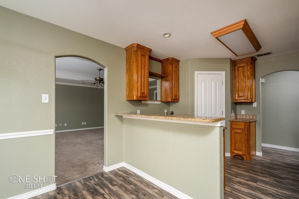 210 Ruger Street - Photo 11