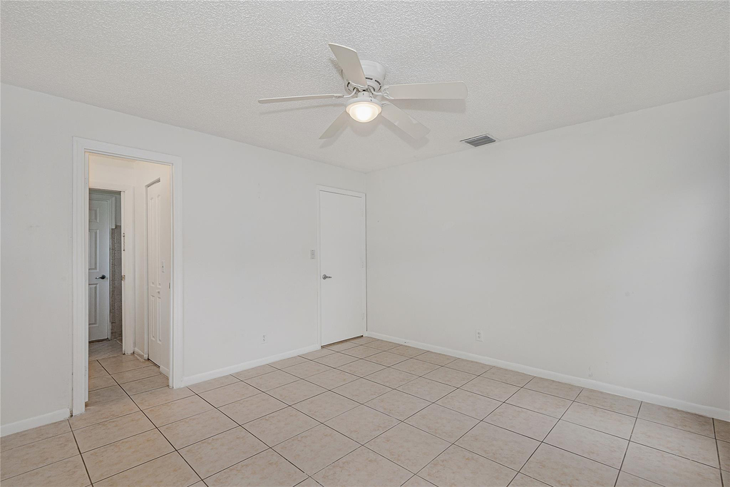 2831 Nw 51st Terrace - Photo 8