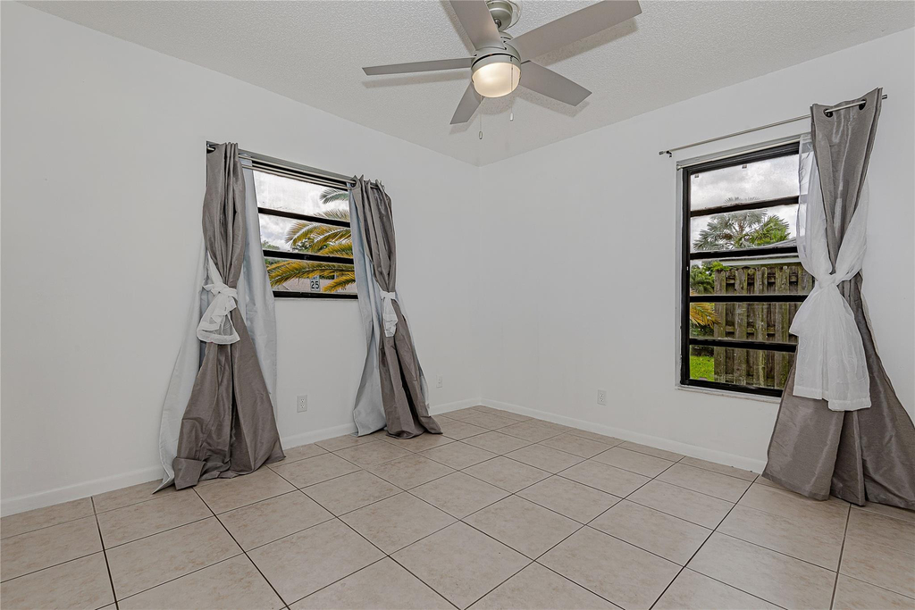 2831 Nw 51st Terrace - Photo 6