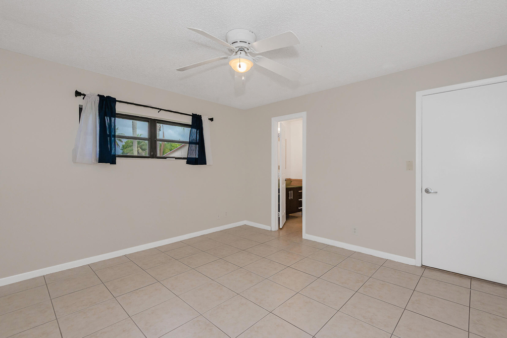 2831 Nw 51st Terrace - Photo 12