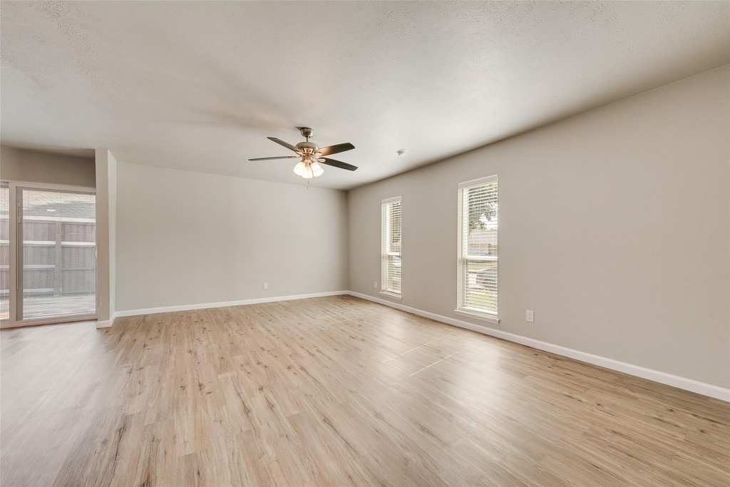 5903 Mimosa Lane - Photo 5