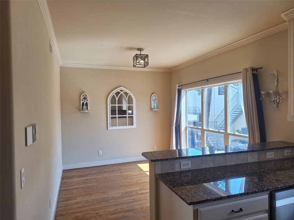 3416 Westminster Avenue - Photo 19